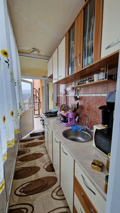 Apartament 2 camere, 41mp + 11mp terasa, etaj intermediar, parcare, zona Auchan