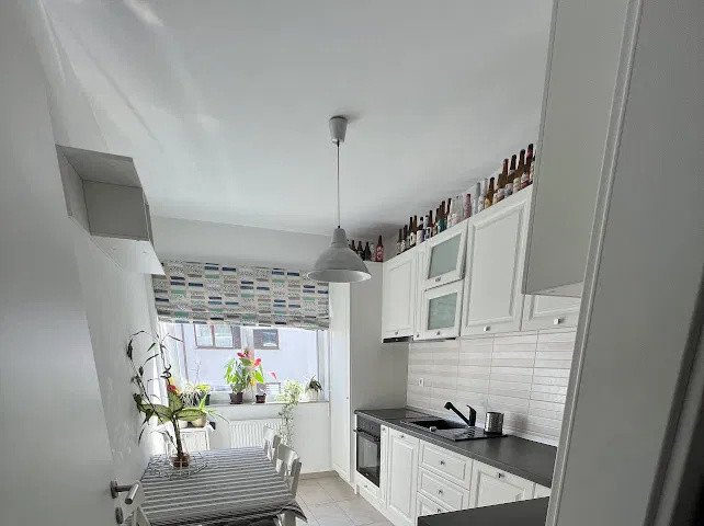 Apartament doua camere semidecomandate, Buna Ziua