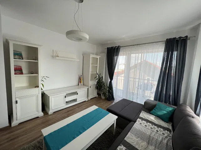 Apartament doua camere semidecomandate, Buna Ziua