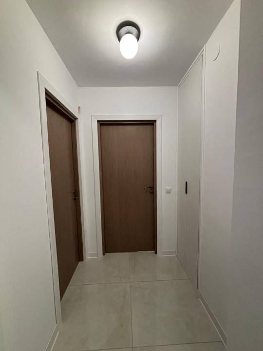 Apartament ultrafinisat cu 4 camere decomandate,etaj intermediar,zona Manastur