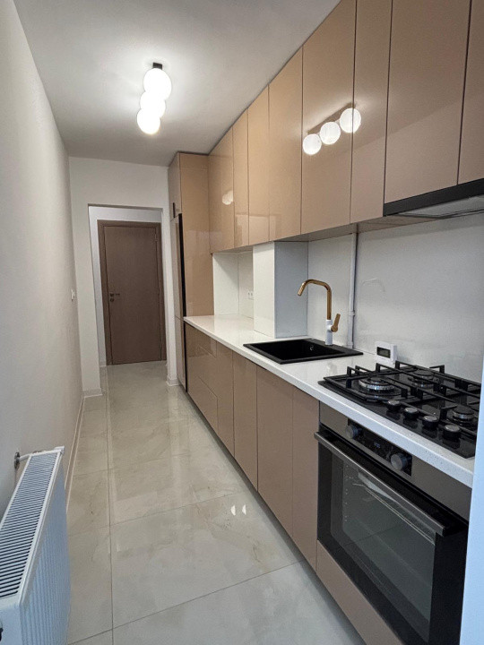 Apartament ultrafinisat cu 4 camere decomandate,etaj intermediar,zona Manastur