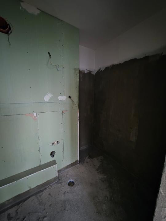 Apartament 3 camere, etaj intermediar, zona FSEGA