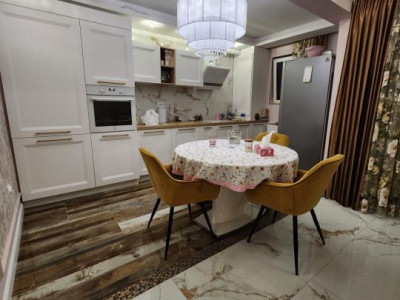 Apartament de 3 camere, 70 mp, Razoare (VIVO)