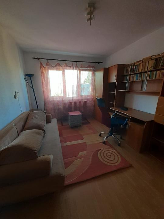 Apartament cu 2 camere decomandate ,in zona Big Belly, Manastur