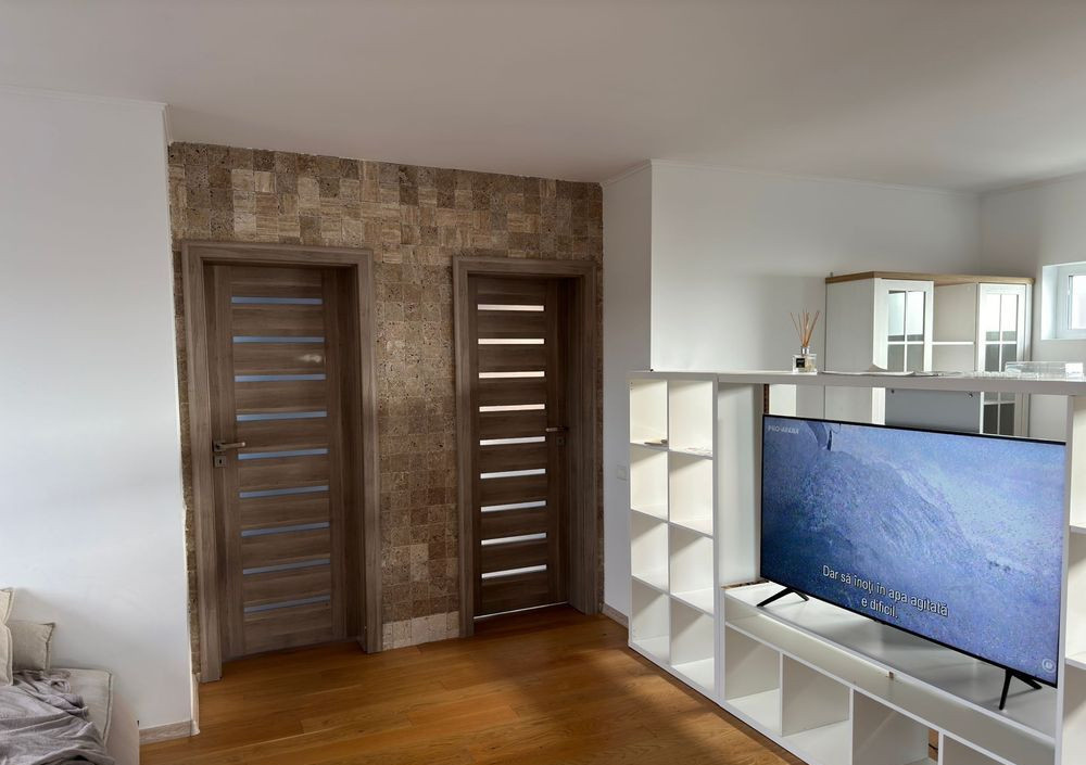  Apartament  spațios, 100 mp, într-o casă individuală