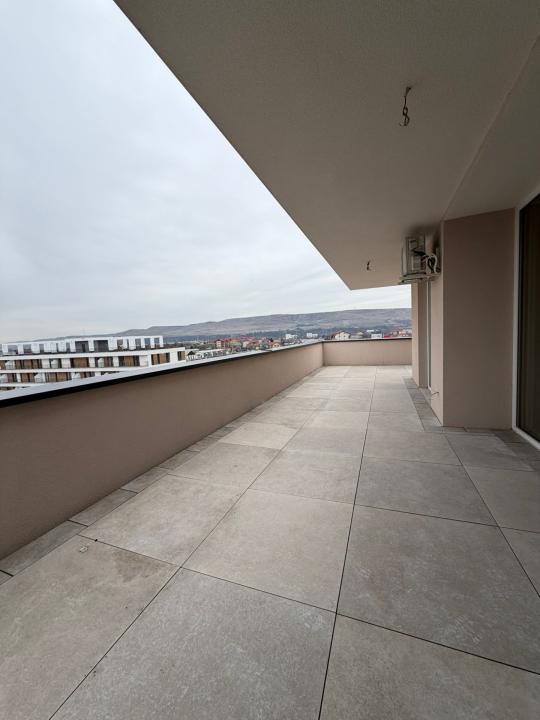 Apartament de vanzare, 3 camere, 184,78 mp, zona Cetatii 
