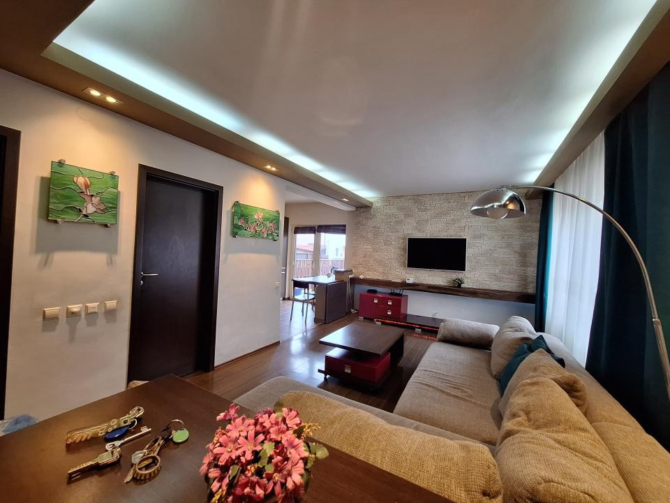 Duplex cu 2 parcari, zona Parcului Poligon