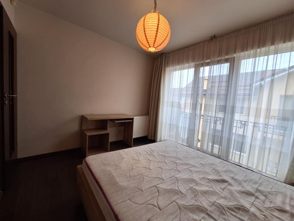 Duplex cu 2 parcari, zona Parcului Poligon