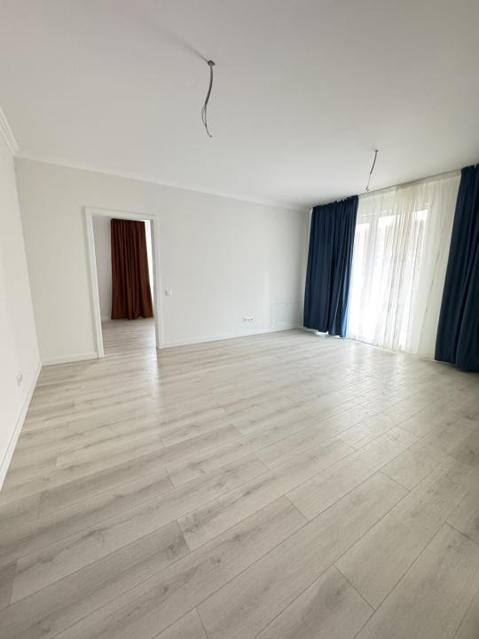 Apartament de 3 camere, 72.3 mp, 2 bai, Finisat, Zona Poligon