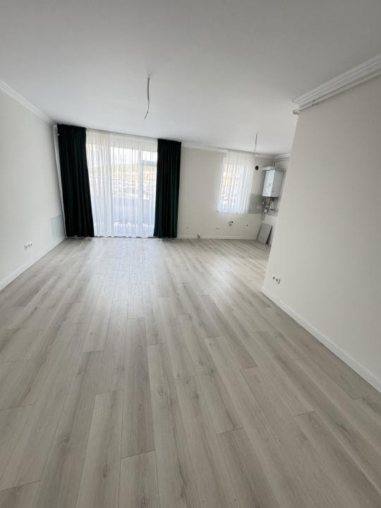 Apartament de 2 camere, Semidecomandat, 51.58mp, Finisat, Zona Poligon