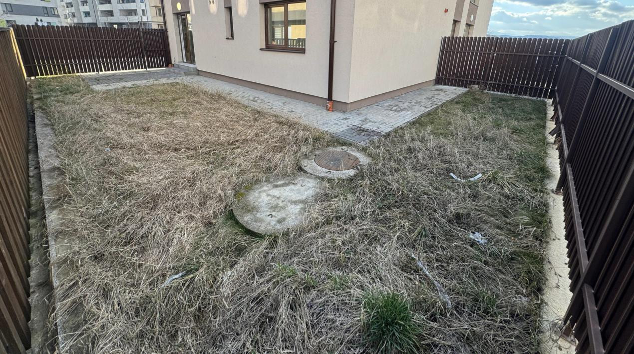 Apartament de 2 camere, 43.62 mp, Gradina 76 mp, Finisat, Zona Poligon