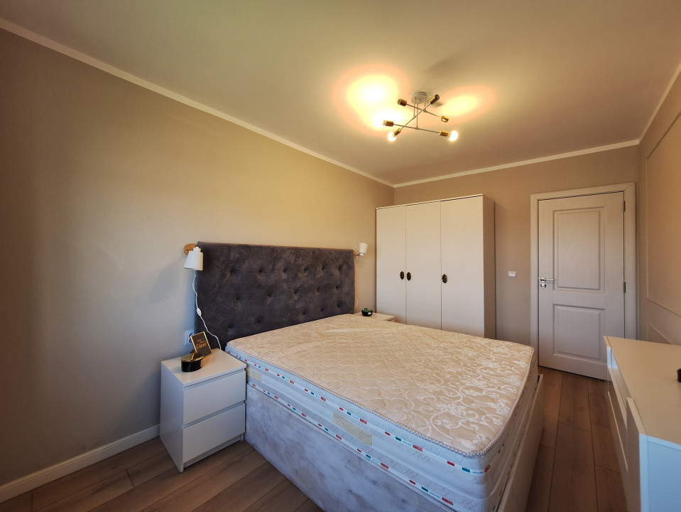 Apartament cu 2 camere, parcare, zona Tineretului