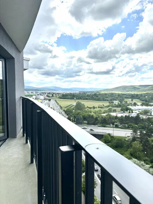 Studio de închiriat cu vedere panoramică