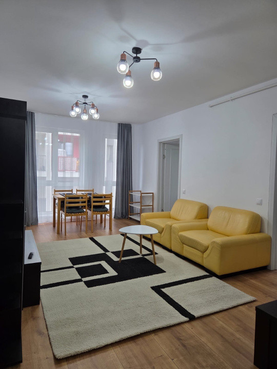 Apartament de închiriat in zona Poligon,3 camere,2 bai,parcare inclusa