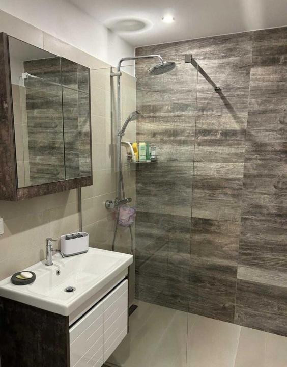 Apartament 2 camere, parcare subterana, cartier Iris 