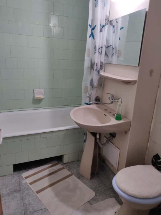 Apartament cu 3 camere , in Manastur, zona Kaufland