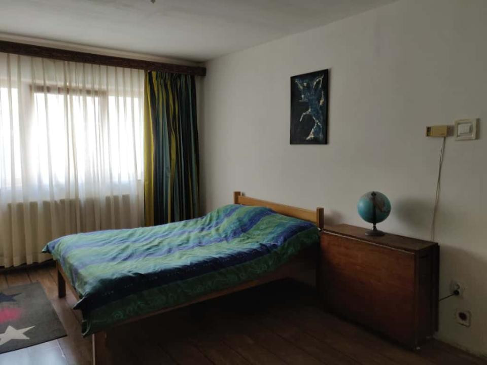 Apartament cu 3 camere , in Manastur, zona Kaufland