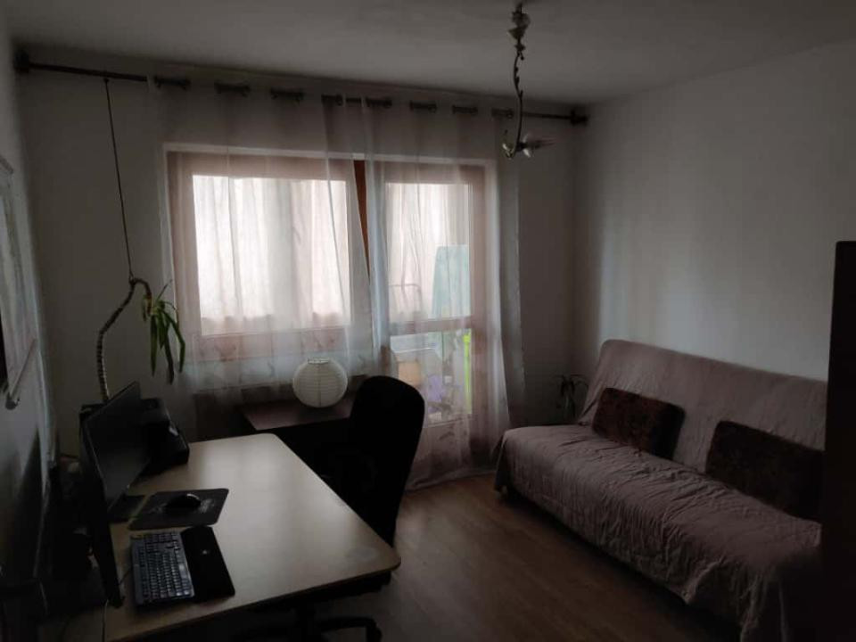 Apartament cu 3 camere , in Manastur, zona Kaufland