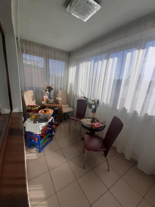 Apartament cu 3 camere spatios intr-o zona linistita a Clujului