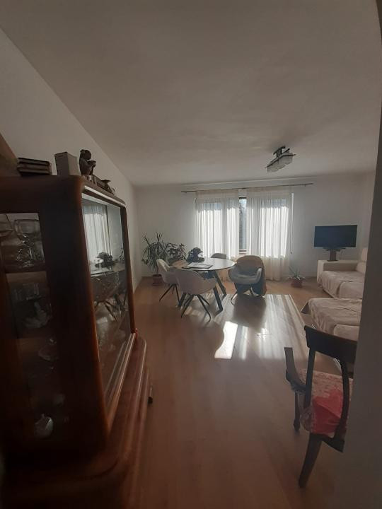 Apartament 3 camere, 89.76 mp, terasă generoasă și garaj, zona Grigorescu