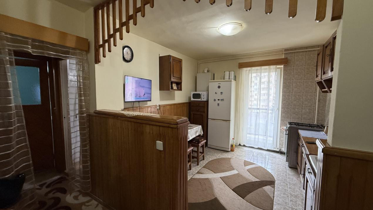 Apartament de 43,74mp, etaj intermediar, zona Parking Primaverii