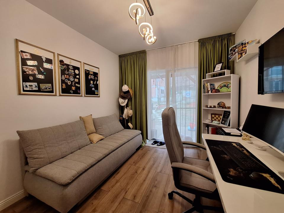 Apartament cu 3 camere, 64 mp, gradina 120 mp, zona Parcului Poligon