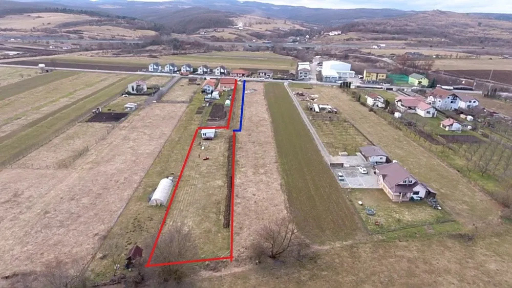 Teren intravilan/extravilan 2000 mp , Luna de Sus