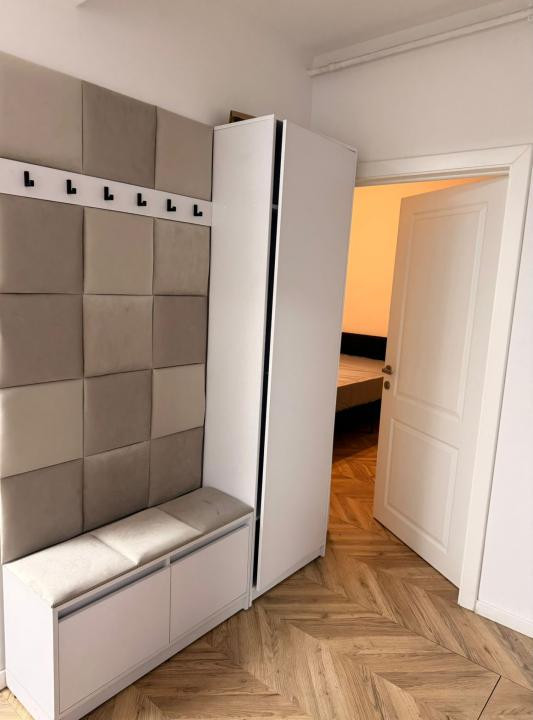 Apartament de 50 mp utili,parcare inclusa, zona Vivo 