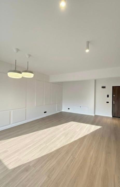 APARTAMENT CU 2 CAMERE,ETAJ INTERMEDIAR,ZONA VIVO