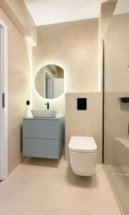 APARTAMENT CU 2 CAMERE,ETAJ INTERMEDIAR,ZONA VIVO