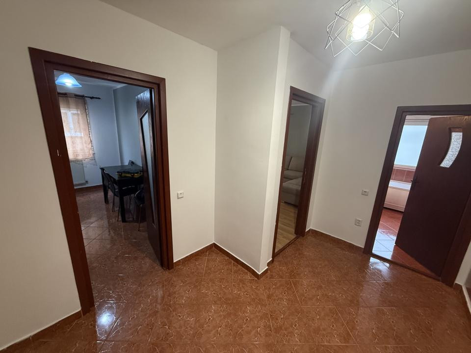 Apartament 58 mp - parcare - Eroilor - Floresti!