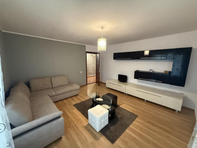 Apartament 58 mp - parcare - Eroilor Profi - Floresti!