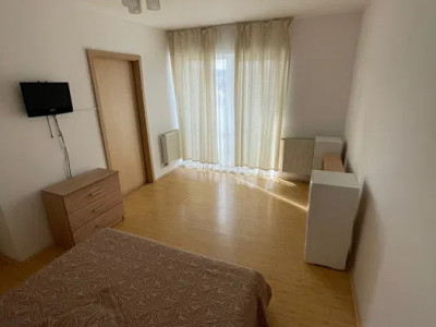 Apartament cu o camera decomandat, parcare, zona Dumitru Mocanu