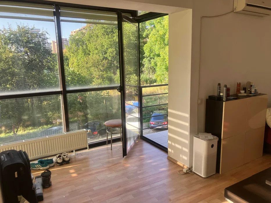 Apartament 1 camera, 43mp, balcon, etaj intermediar, zona FSEGA
