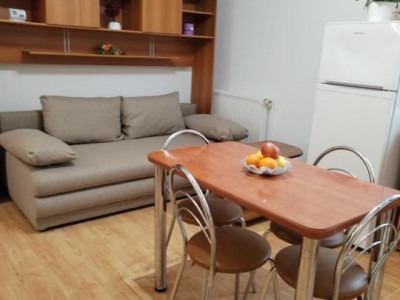 Apartament 2 camere, 50 mp utili, imobil tip vilă, zona Stadionului CFR