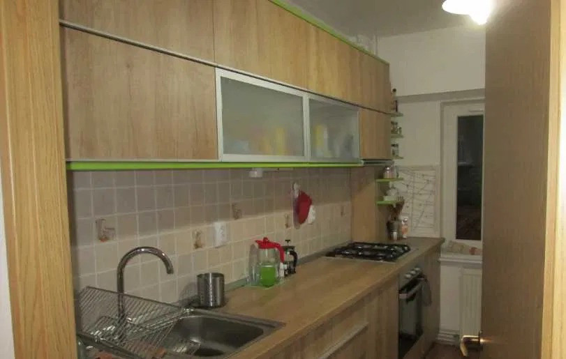 Apartament cu 3 camere in zona Titulescu'/Cipariu