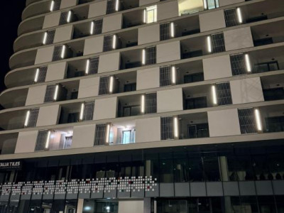 Apartament ultra lux de vanzare, 2 camere, 46mp,parcare subterana, zona BMW 