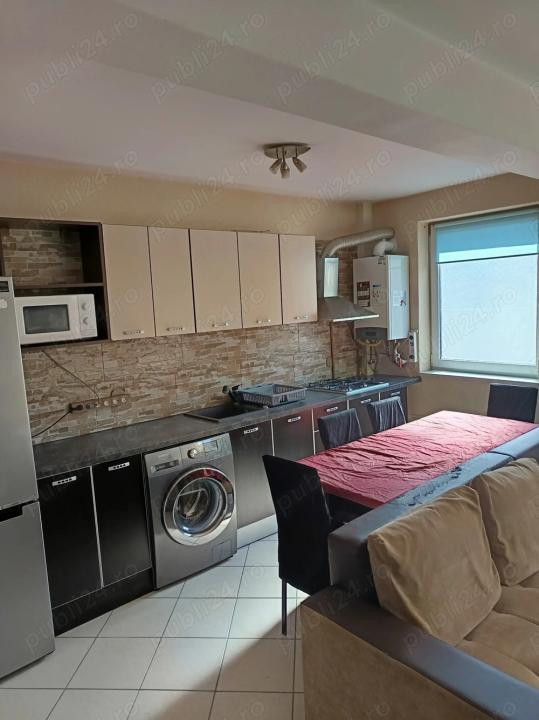 Apartament cu 2 camere, 45 mp, balcon, zona Florilor