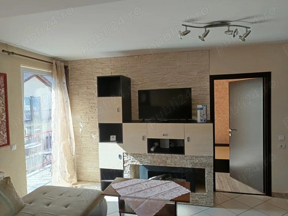 Apartament cu 2 camere, 45 mp, balcon, zona Florilor