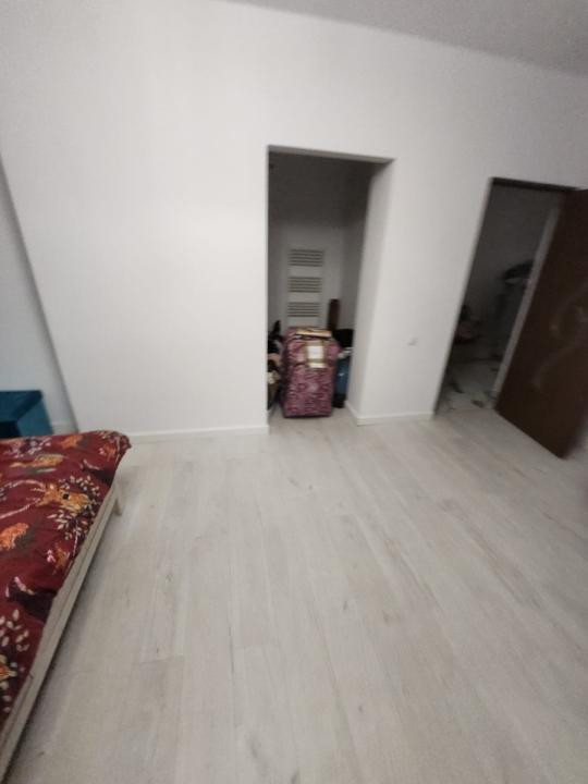 Apartament cu 4 camere, 90 mp, terasa de 35 mp, zona Stadionului