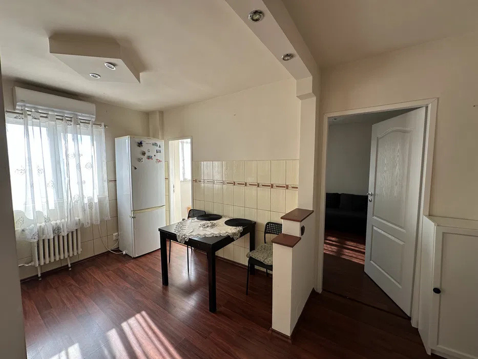 Apartament 2 camere , 50mp , zona marasti . 