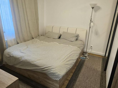 Apartament de 2 camere decomandate, 45 mp, balcon, Zona Grigorescu/Fantanele