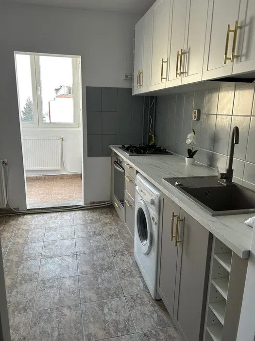 Apartament cu 2 camere, 52 mp, zona Zorilor