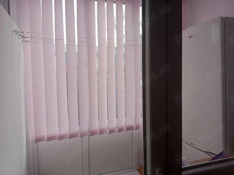 Garsoniera, 32mp, etaj intermediar, zona strazii Dambovitei