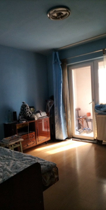 Apartament 3 camere decomandate, 70mp, balcon, zona BRD Marasti