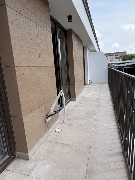 Apartament cu 2 camere, 56 mp, balcon, zona Eroilor