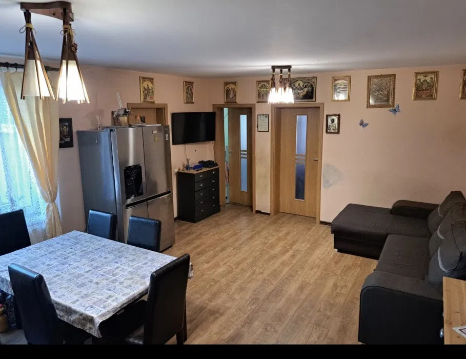 Apartament cu 3 camere, 64 mp, parcare, zona Tineretului