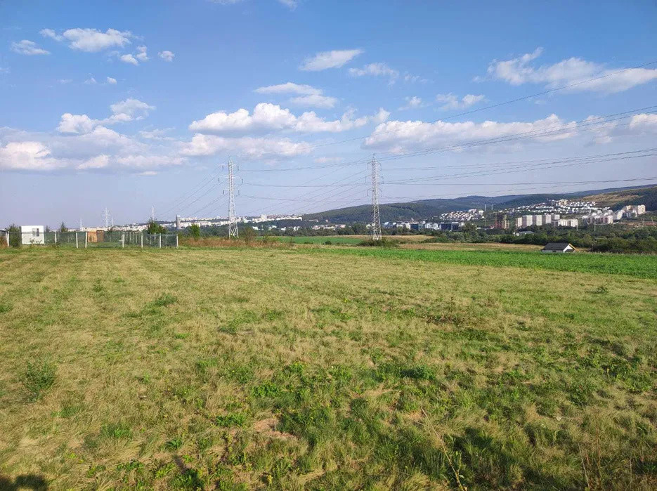 Teren 1000mp extravilan zona Donath