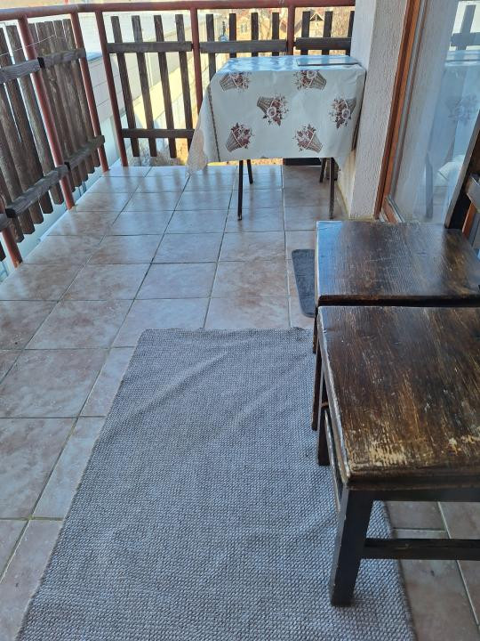 Apartament cu o camera, decomandat, balcon, zona LIDL