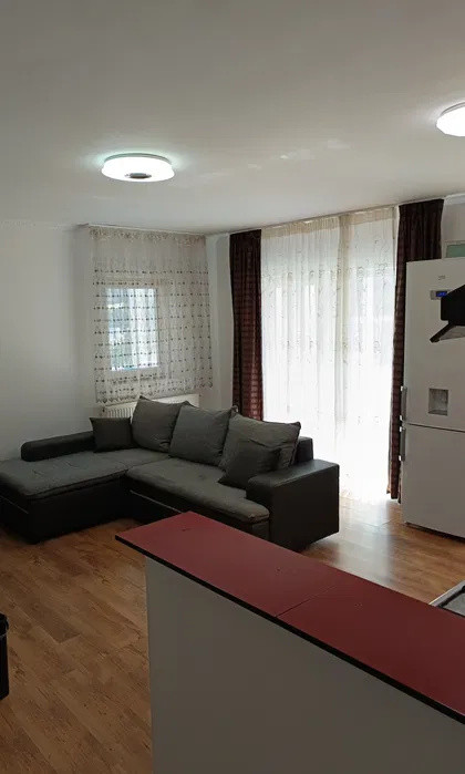 Apartament cu 2 camere, 53 mp, balcon, zona JYSK